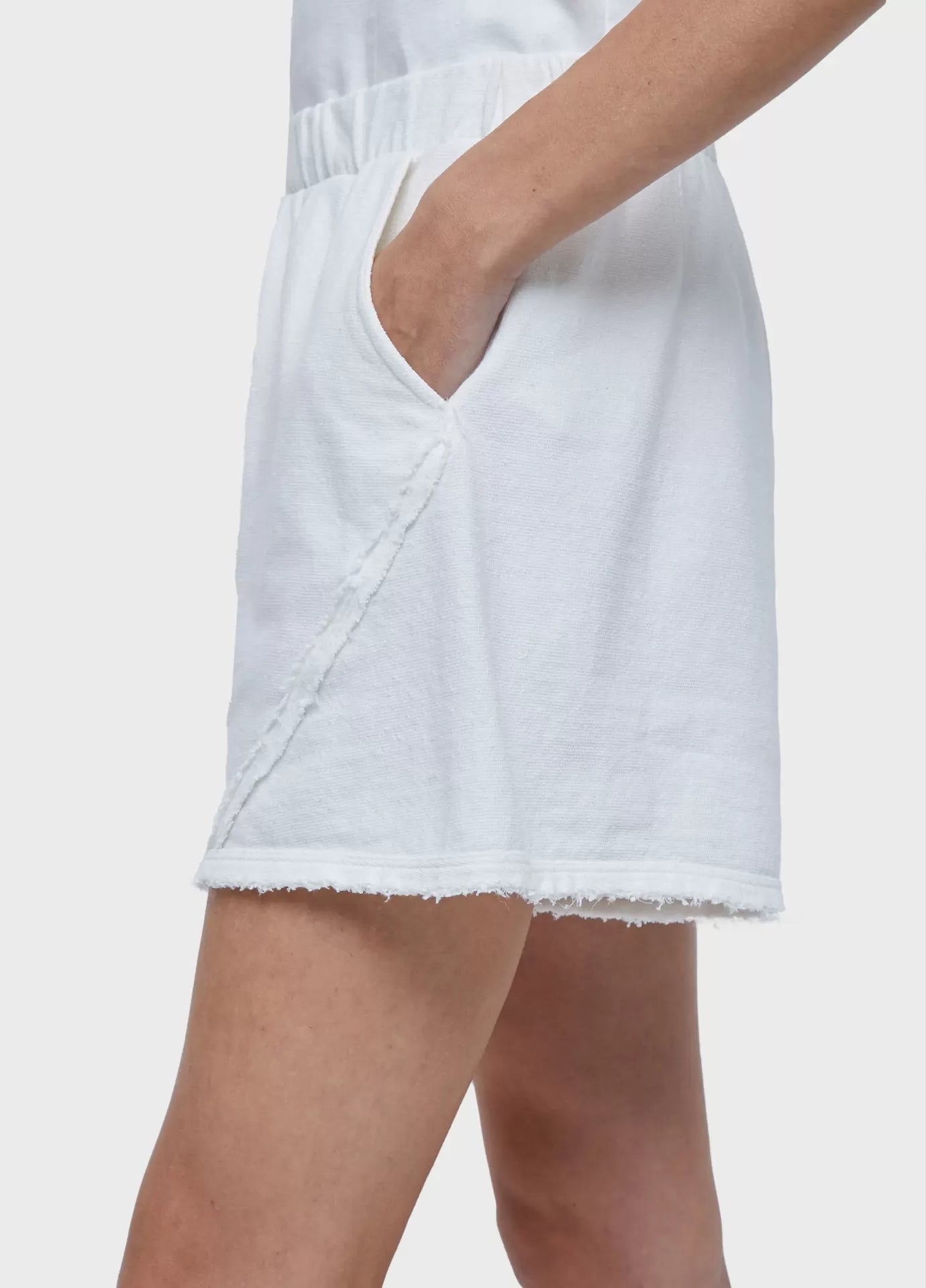 Short rustico desfiado