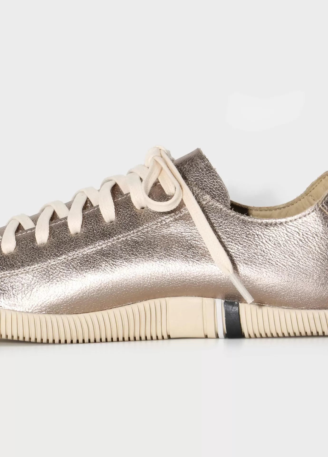 Tênis Arpoador Soft Metallic Osklen