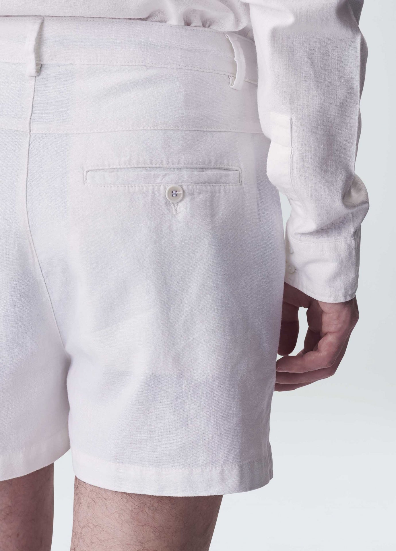 Short Fluid Linen Pleats