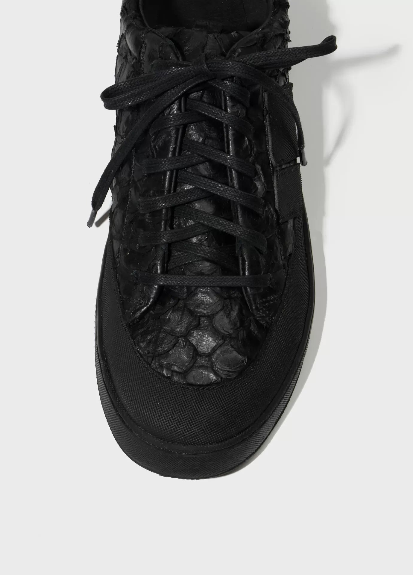 Pirarucu Ag Sneaker Black Edition Osklen