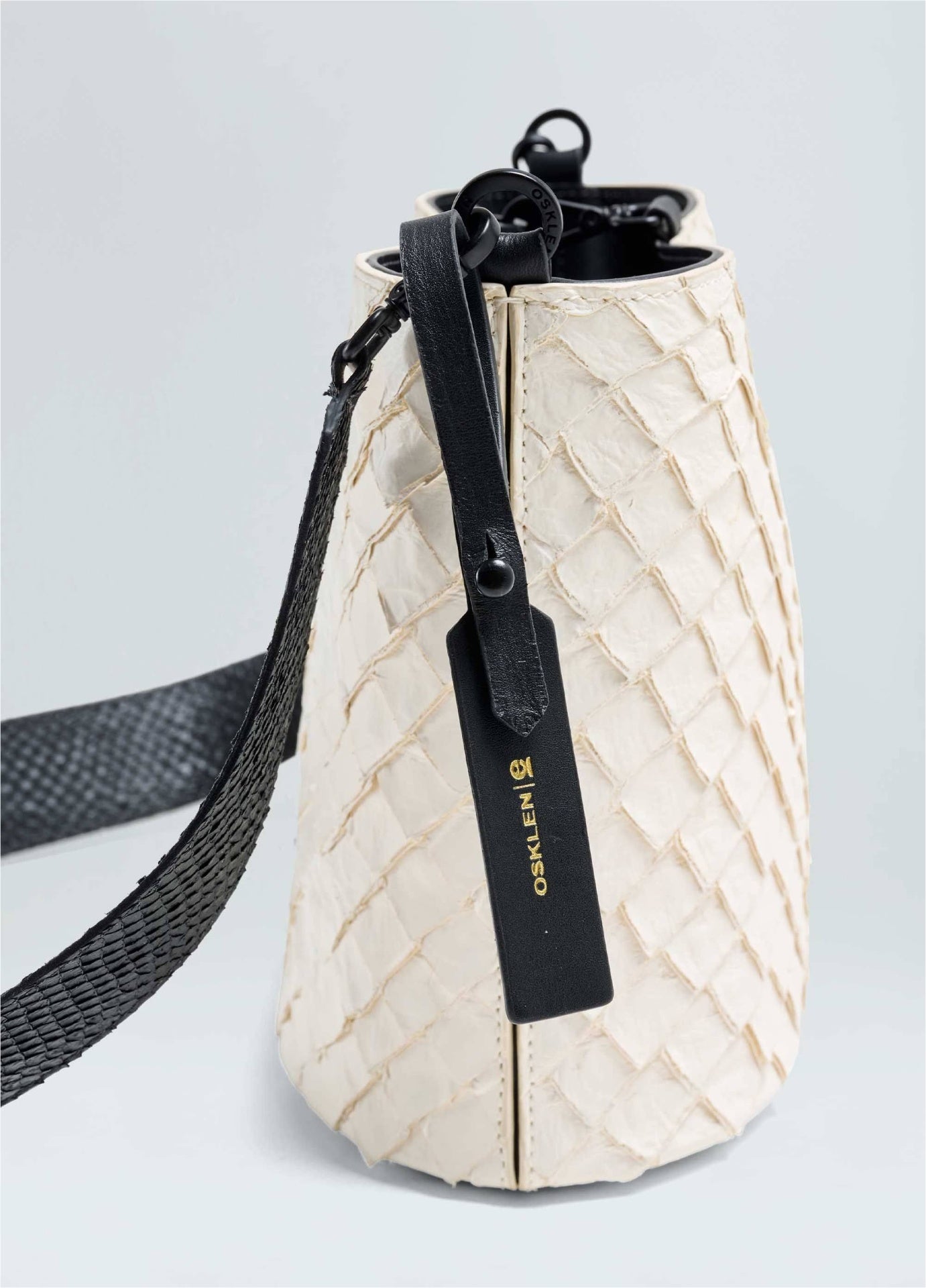 Bolsa Mini Bucket Pirarucu Osklen