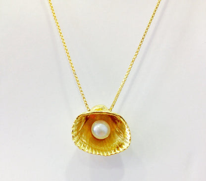 COLAR CONCHA E PÉROLA MÉDIO DOURADO