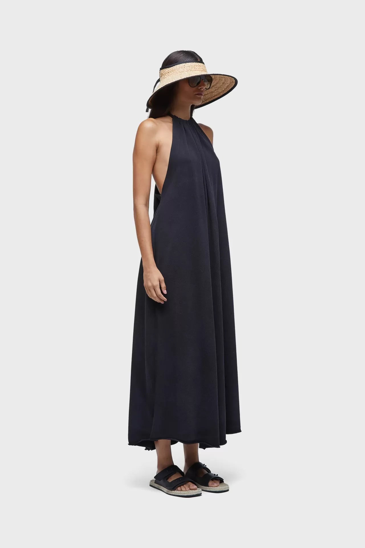 Vestido frente unica cordas