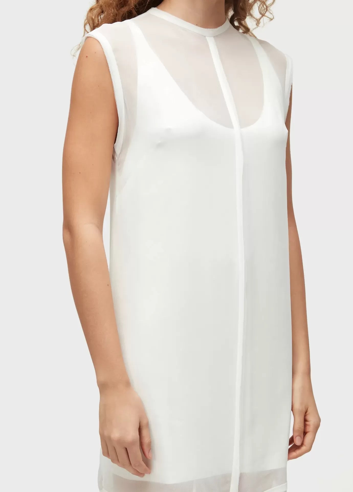 Vestido Curto Desfiado Ggt Osklen