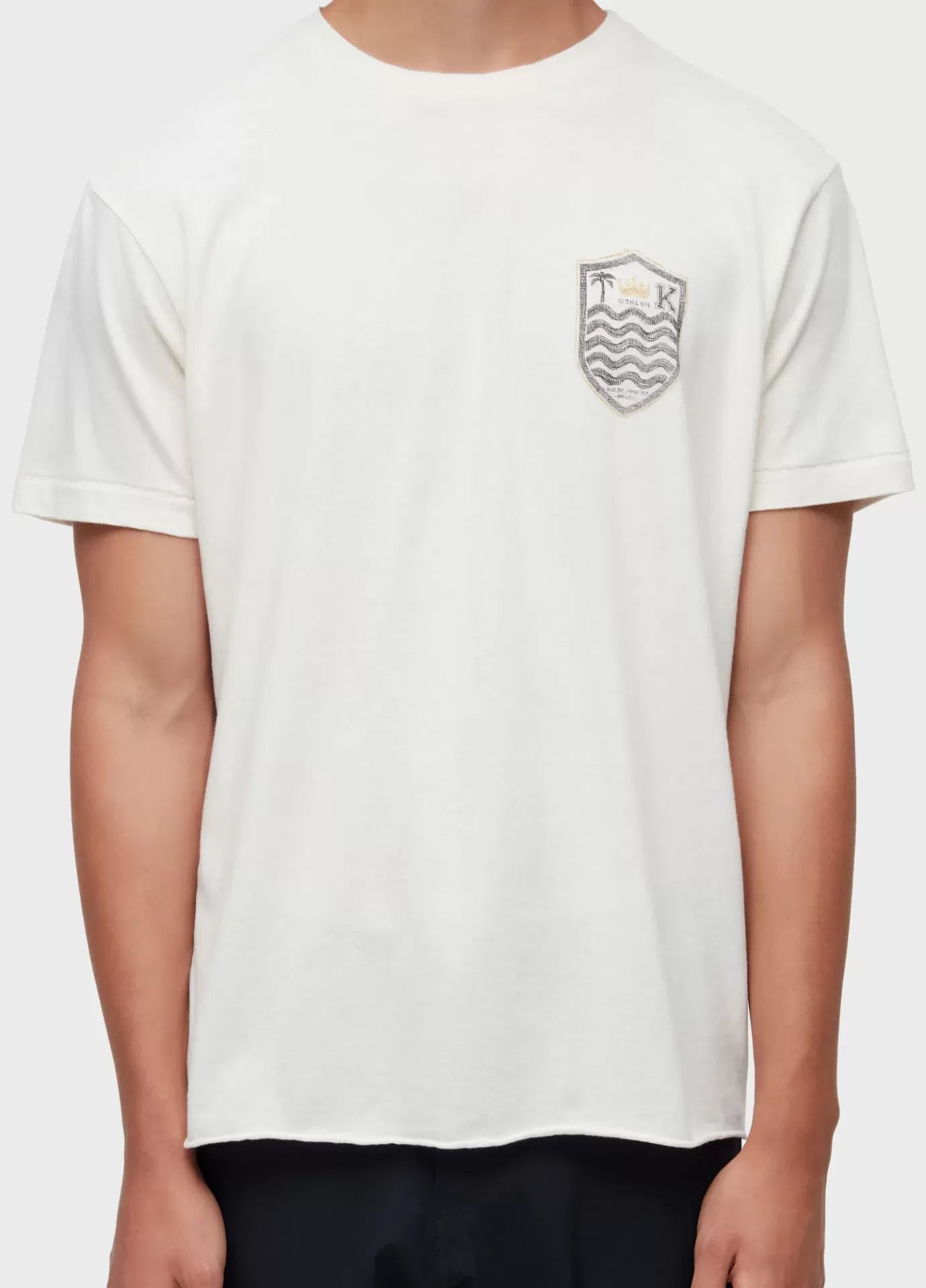 T-shirt Brasão Caiçara Osklen