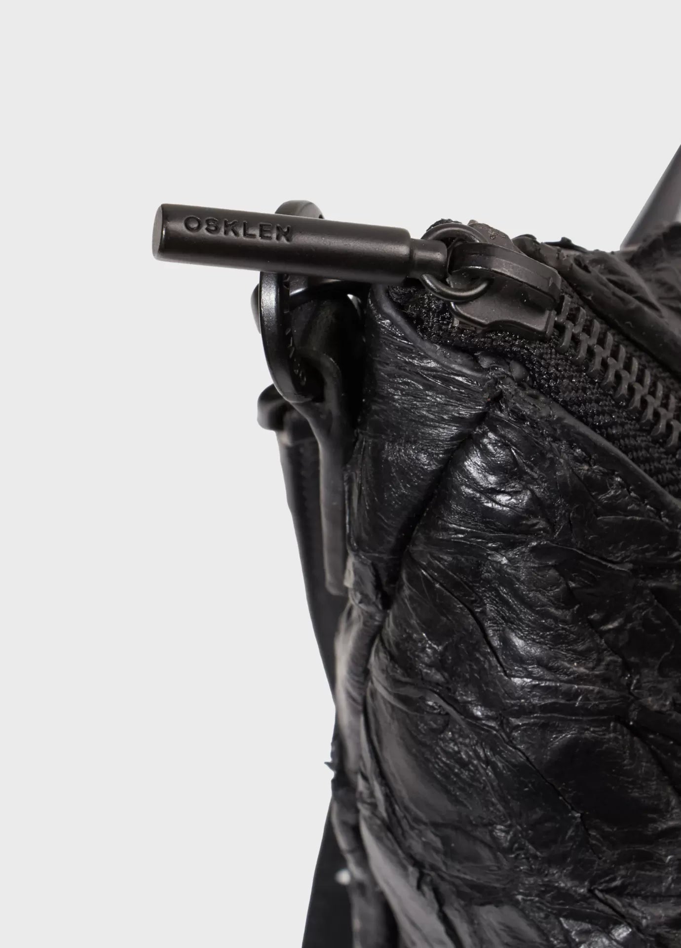 Andiroba Pirarucu Soft Bag Osklen