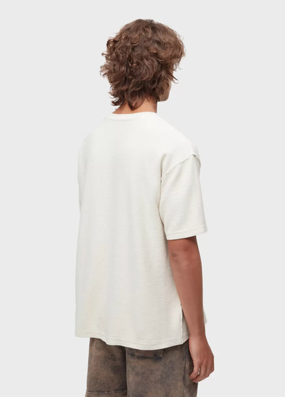 T-shirt Over Rustic Texture Osklen