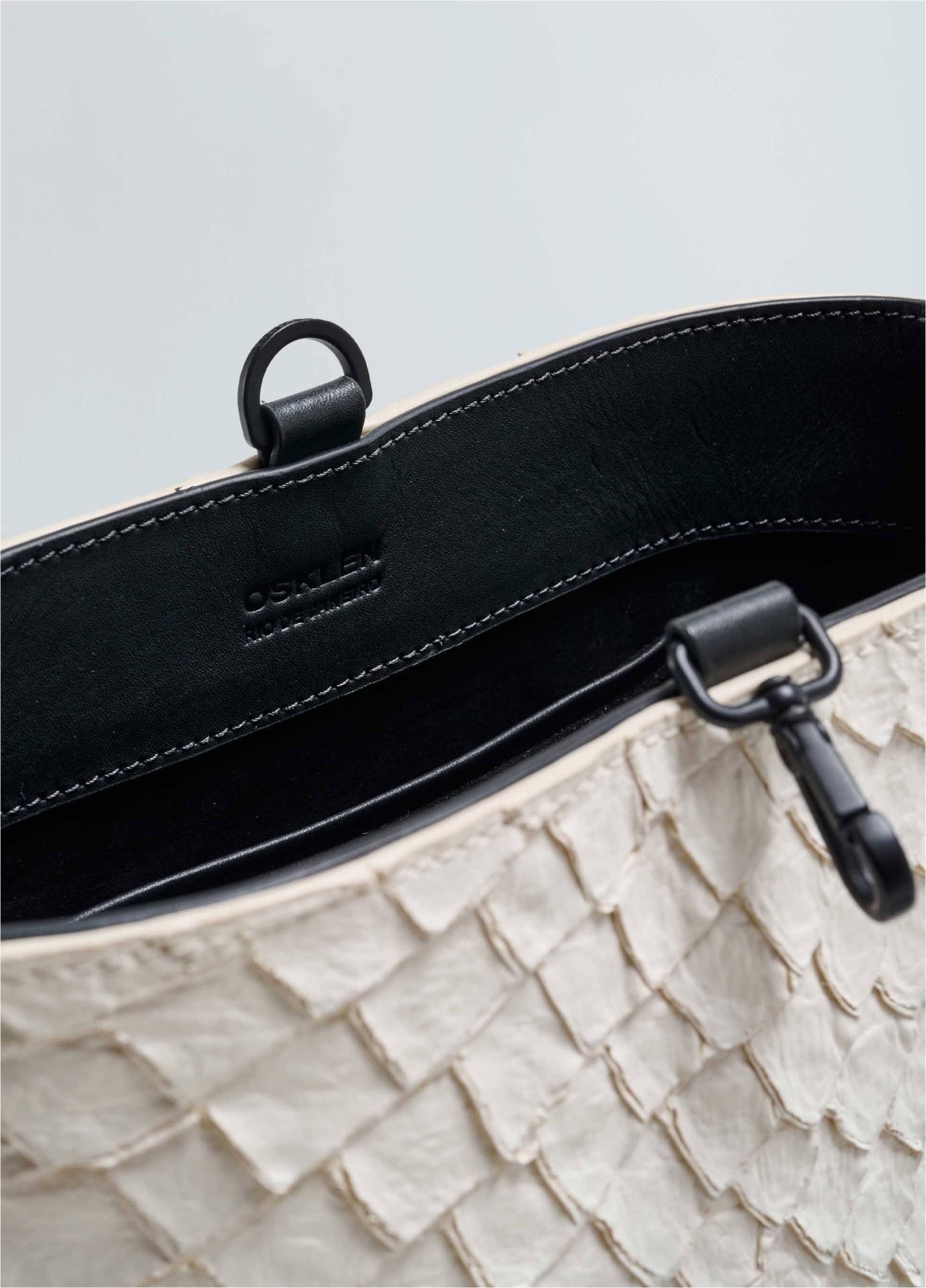 Bolsa Mini Bucket Pirarucu Osklen
