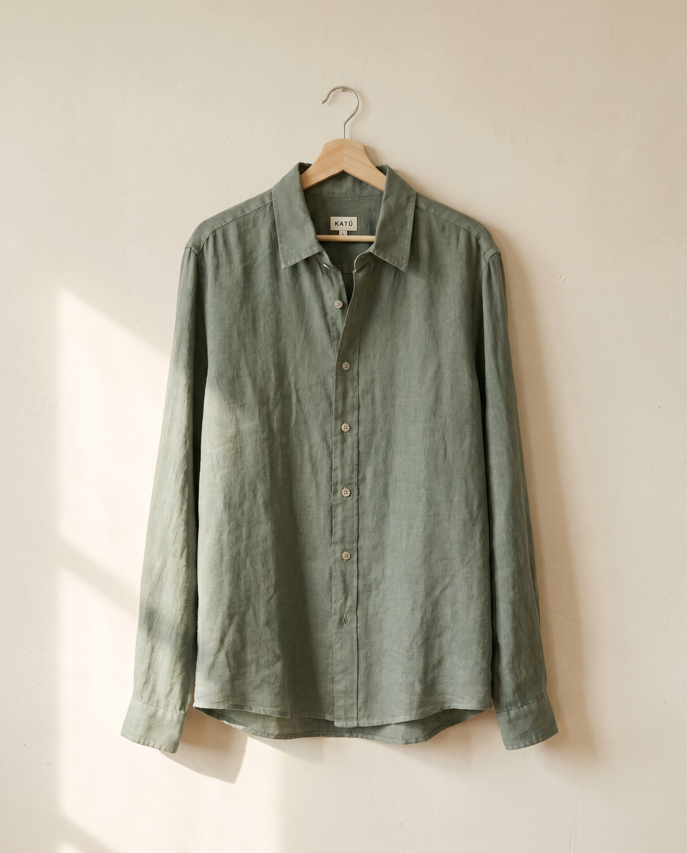 The Linen Shirt 101 in Eucalyptus